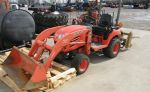 Kubota 235-bx - 2008 s čelním nakladačem