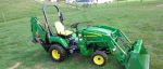 John Deere LU-2305 s čelním nakladačem